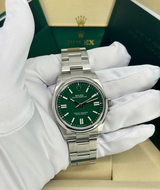 Rolex Oyster Perpetual 41 134300 Image 6